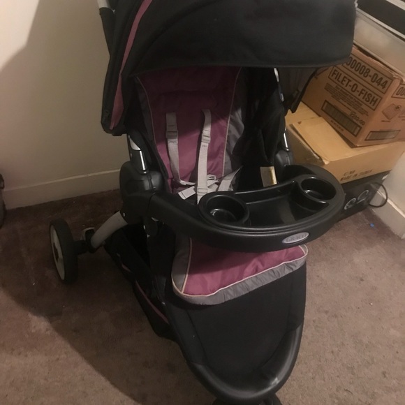 Stroller - Picture 3 of 3